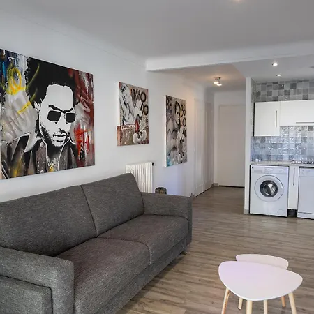 Moderne Proche Des Plages A Apartment *