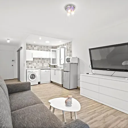Apartment Moderne Proche Des Plages A *